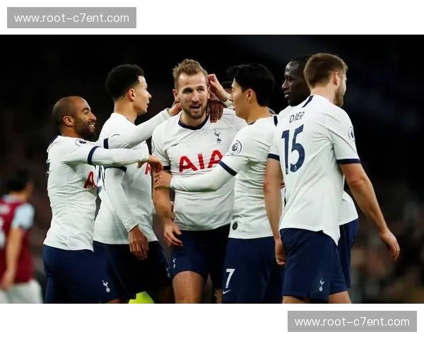 纽卡斯尔联五后卫体系面临考验 本轮英超暴露肋部空档 纽卡斯尔联五后卫体系面临考验 本轮英超暴露肋部空档